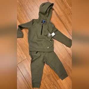 Gap Sweatsuit